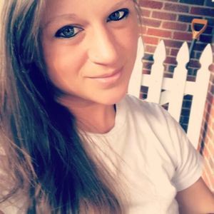 Meet your Posher, Regina